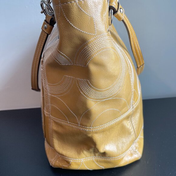 Coach 1941 Alex Gold Patent Leather Tote, Style 14265 - Gold - Preowned - Picture 4 of 16